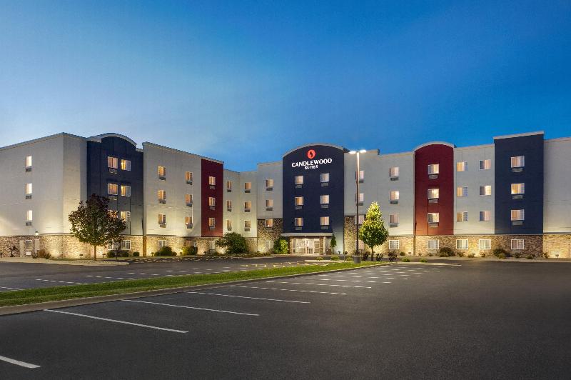 Candlewood Suites Springfield North in Springfield, United States