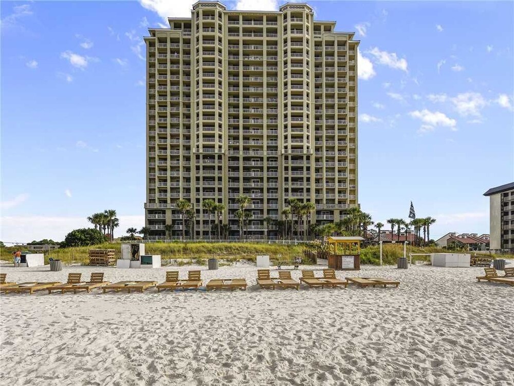Grand Panama 106 Tower I Two Bedroom Condo - photo 18