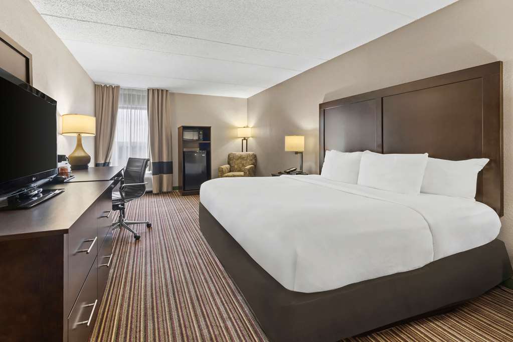 Comfort Inn Lehigh Valley West Allentown - photo 17