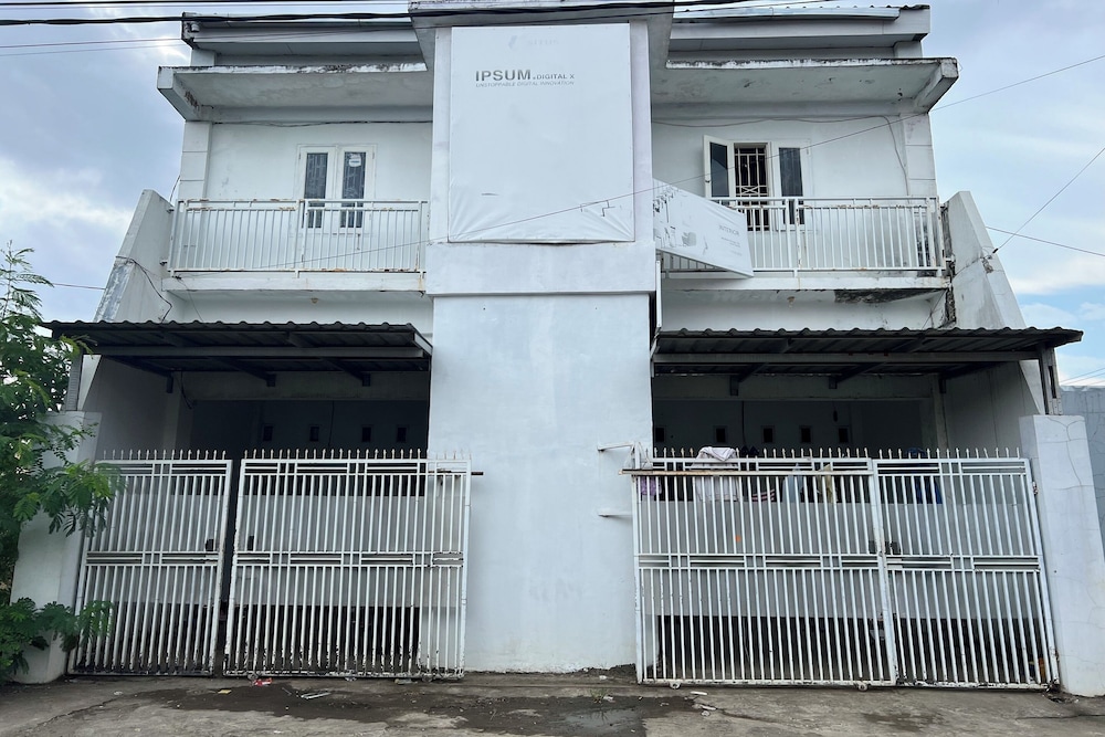 Hotel O Kost Pak Dahlan Near Modern Estate — hotel in Sungguminasa
