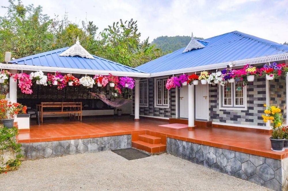 Rainforest Kanthalloor - carbon neutral hotel in Munnar