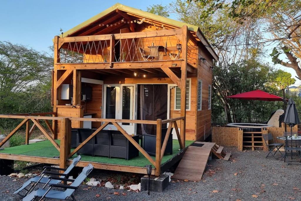 Evasion Guadeloupe in Unknown City, Guadeloupe