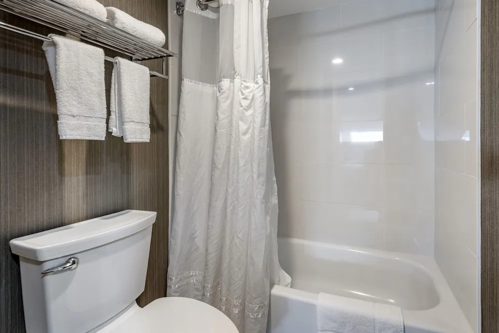 Amwell Suites - photo 8