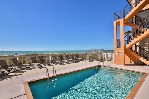 Sunshine BBC 25 244 in Bradenton Beach, United States