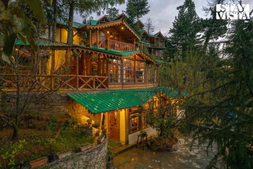 StayVista at Rosemary Cottage 2BR Villa in Manali with Lawn — 4-Star Luxury Hotel in Manali, India
