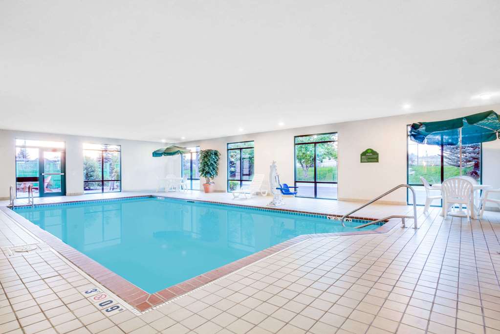 Wingate by Wyndham Gillette - photo 9