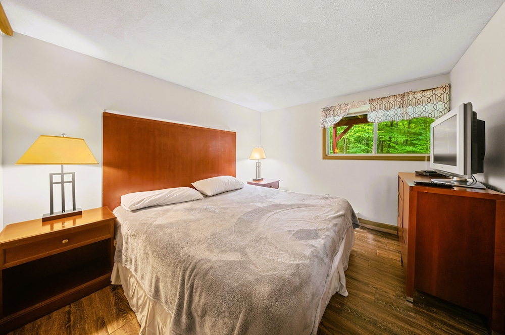Evergreen Valley Inn - photo 37