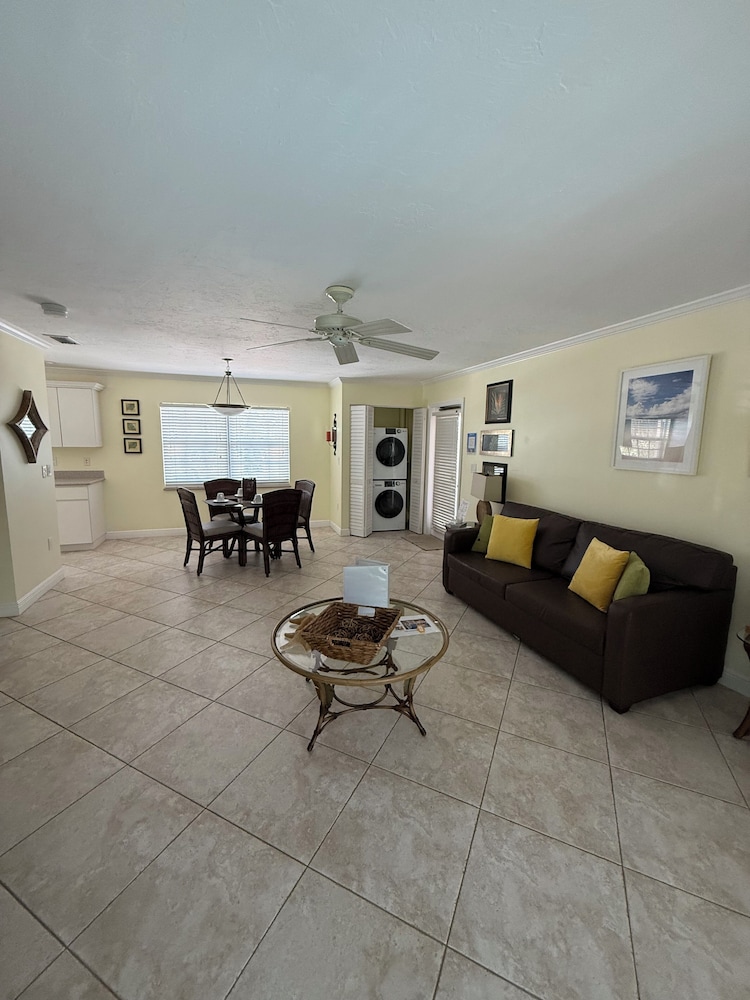 Siesta Key Inn - photo 17