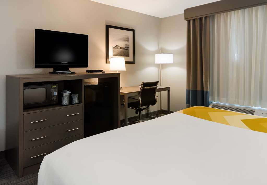 Best Western Eastland - photo 18