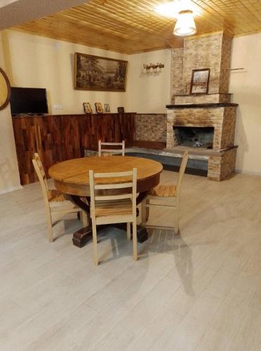 Guest House Khergiani