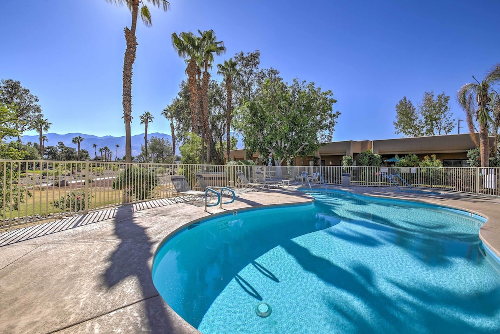 Resort Pools and Golf Palm Springs Condo - photo 2