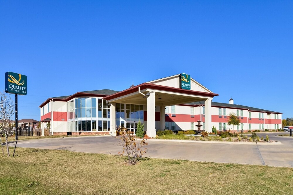 Express Inn & Suites Oklahoma - featured photo