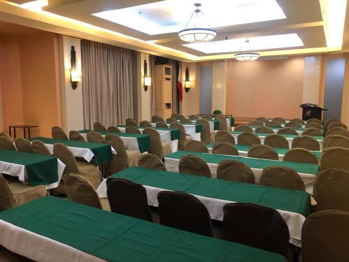 Hotel Lorenza — Tacloban — photo 5