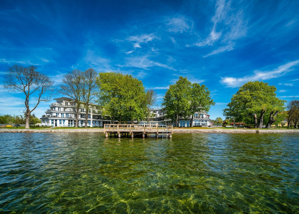 Müritzpalais — 4-Star Luxury Hotel in Waren, Germany
