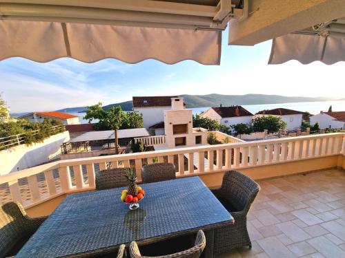 Bonaca — 4-Star Luxury Hotel in Seget Vranjica, Croatia