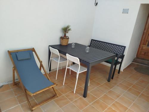 Alojamiento Rural Cueva Del Cerro — hotel in Alcala Del Jucar