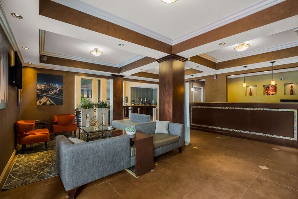 Best Western Diamond Bar Hotel & Suites - photo 3
