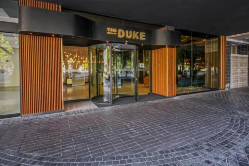 The Duke 1 Bedroom with Rooftop Pool Views
