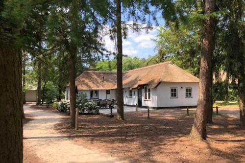 Familiehuis De Eekhoorn 16p in Otterlo, Netherlands