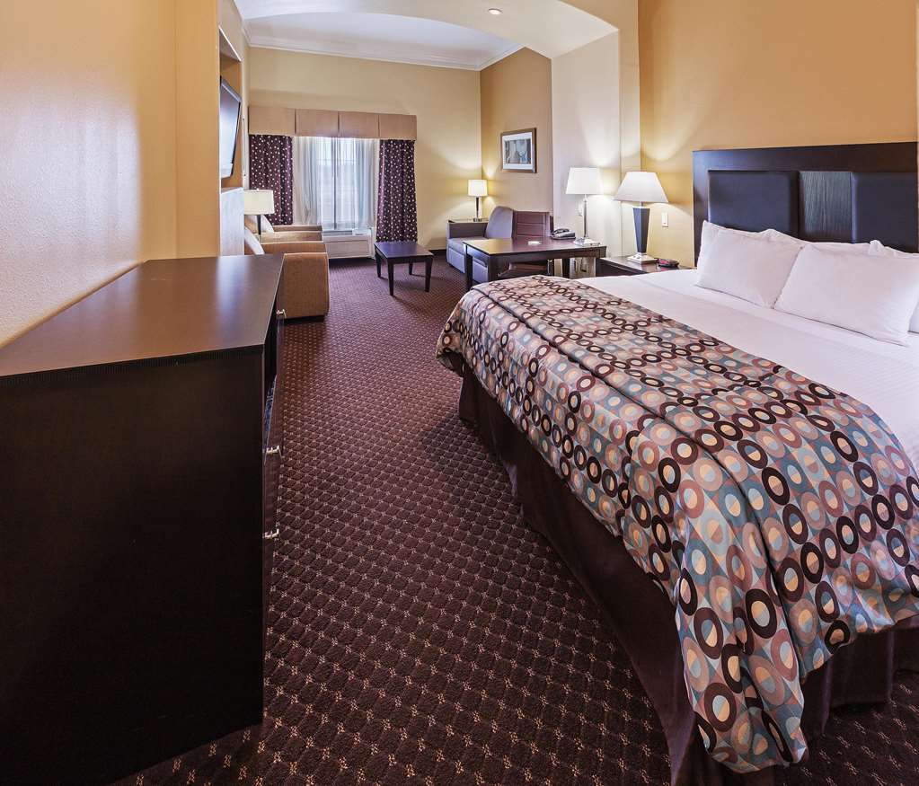 La Quinta Inn & Suites by Wyndham Alvin - photo 14