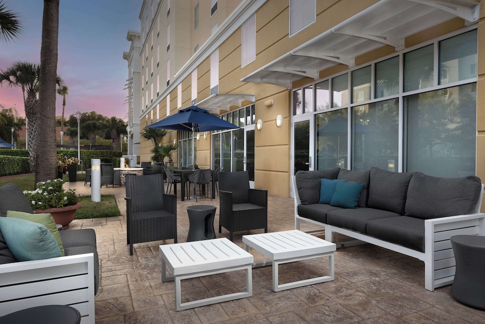 Hampton Inn & Suites Orlando North Altamonte Springs - photo 41