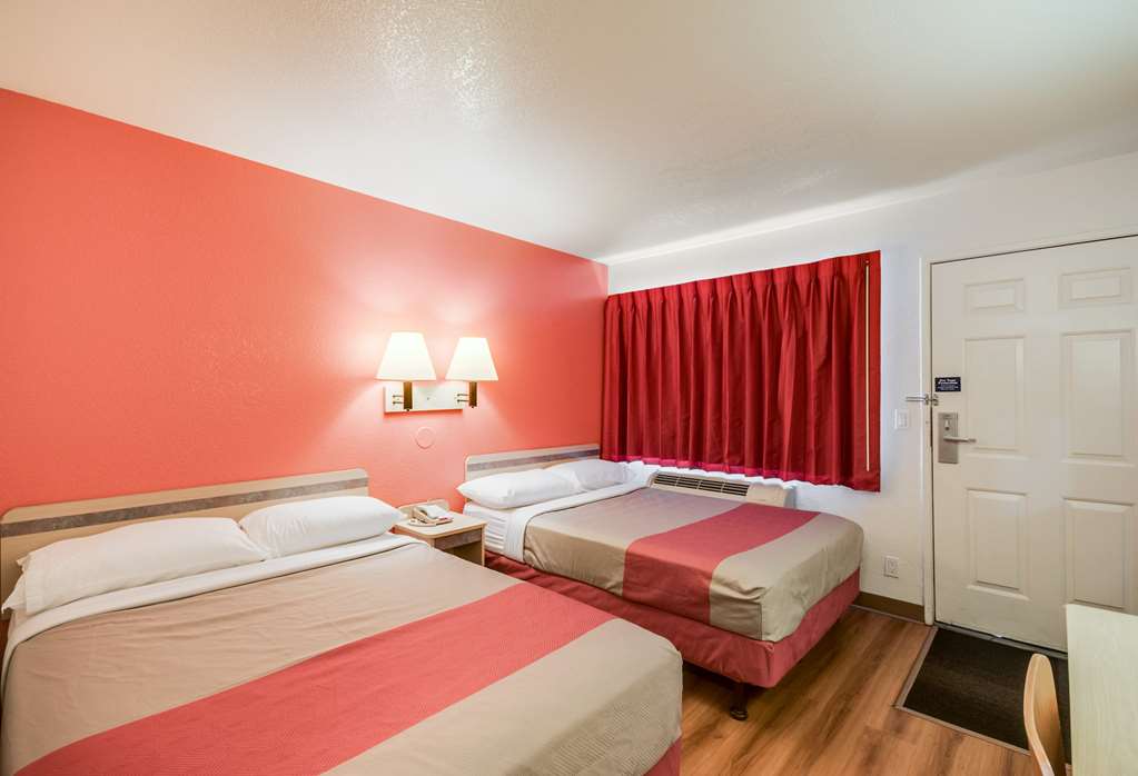 Motel 6 Bellingham WA - photo 13