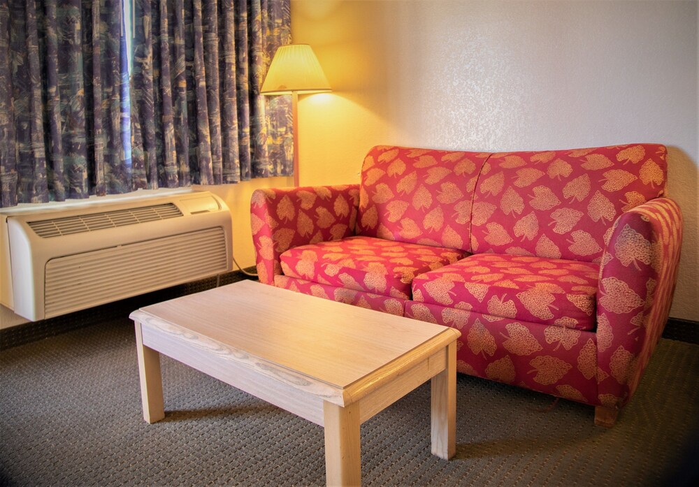 Americas Best Value Inn Phoenix I 10 West - photo 12