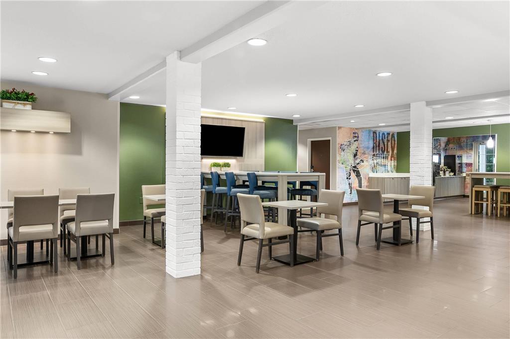 Quality Inn & Suites Nashville Bellevue - photo 6