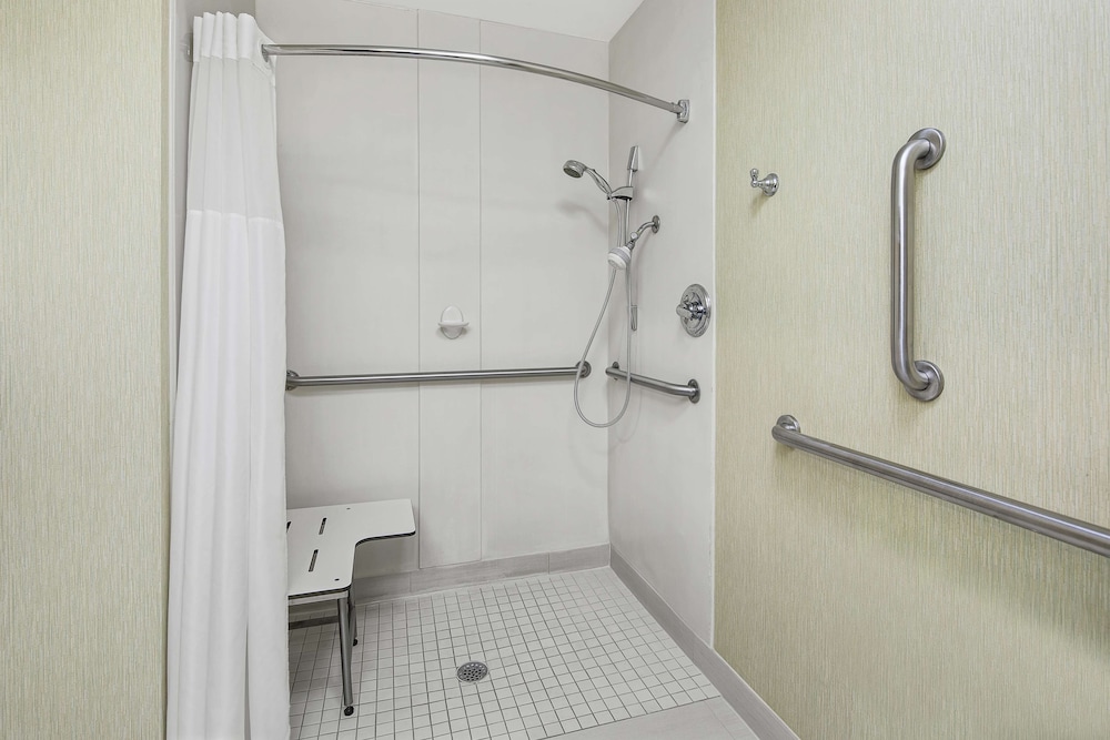 Hampton Inn Richmond Southwest Hull Street - photo 34