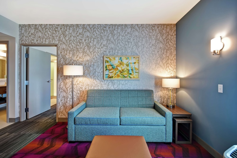 Home2 Suites by Hilton Terre Haute - photo 17