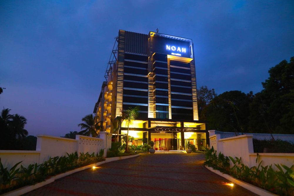 Noah Sky Suites in Cochin, India