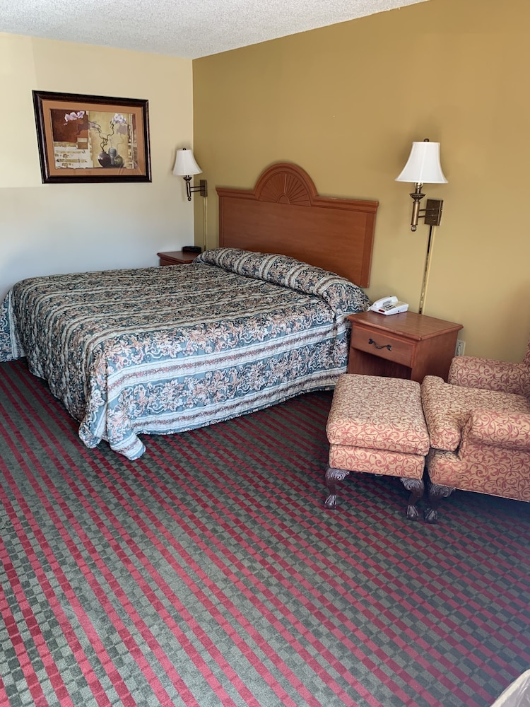 Western Motel - photo 13