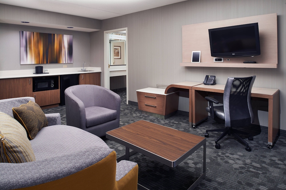 Courtyard by Marriott Cleveland Independence - photo 8