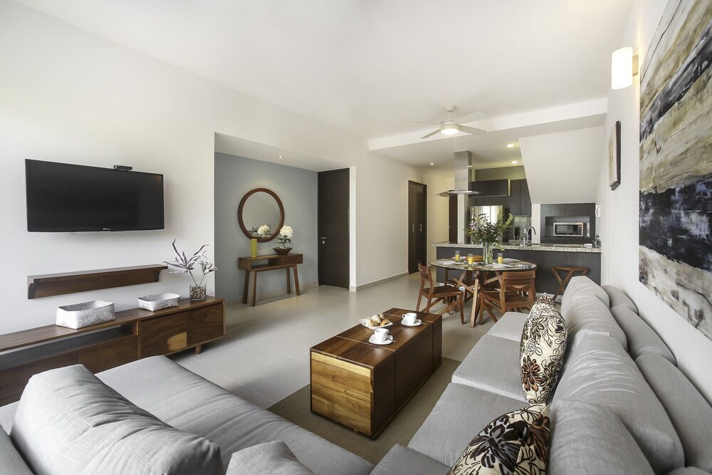 HIRA PH4 w Rooftop Terrace by Gate48 — 4-Star Luxury Hotel in Akumal, Mexico