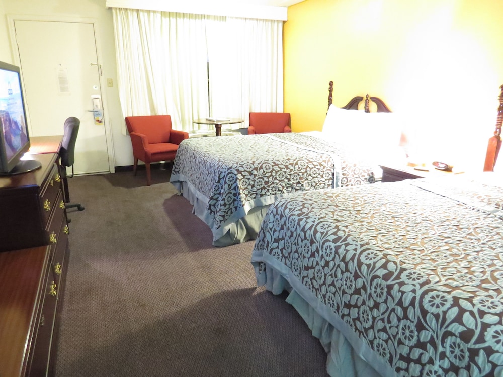 Days Inn by Wyndham Grand Junction - photo 8