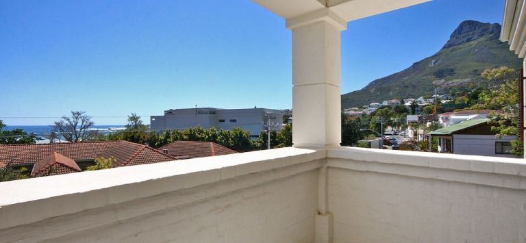 Villa Central