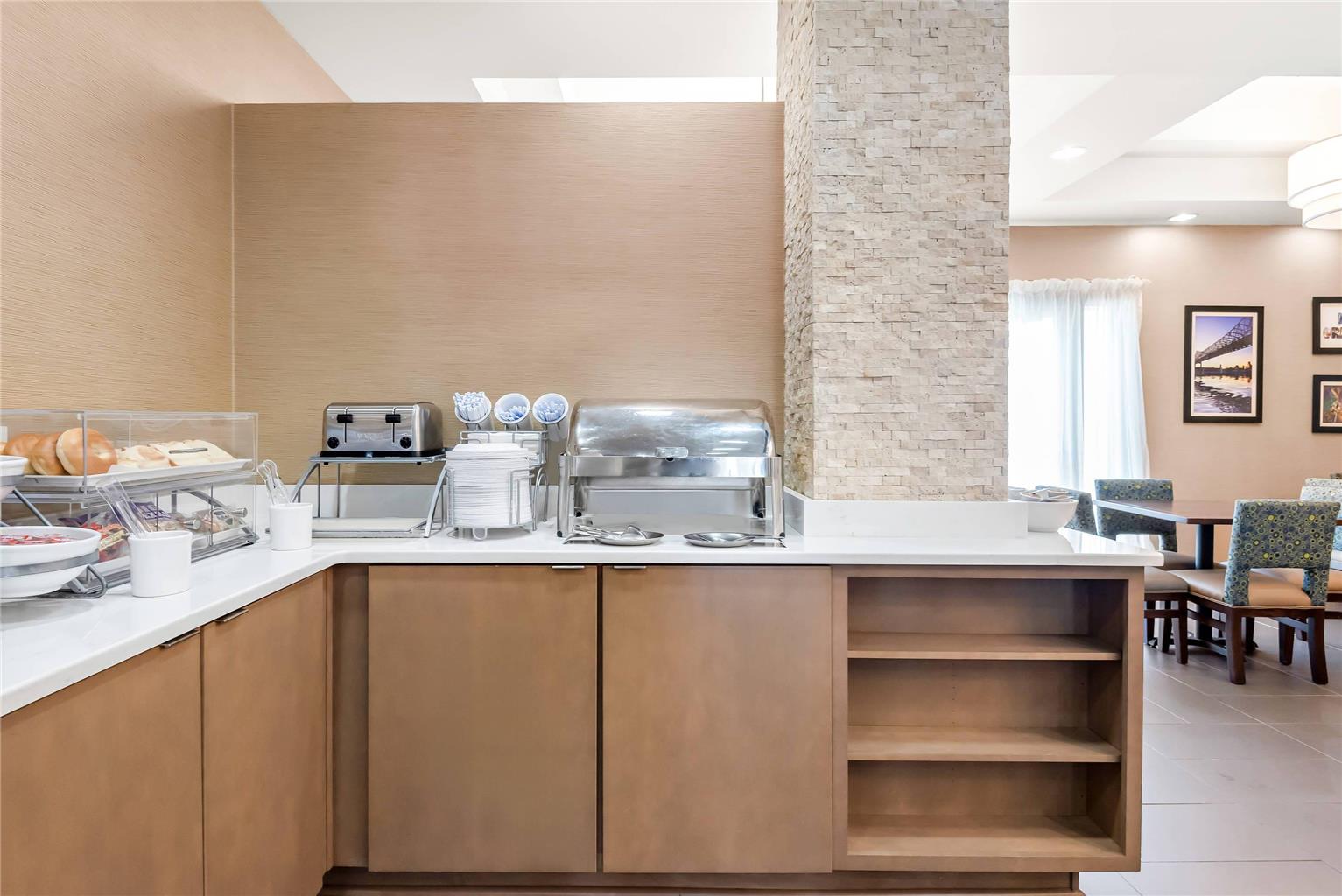Comfort Suites New Orleans East - photo 44