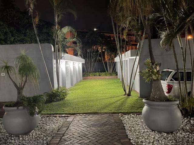 Licorna Beach 50 Umhlanga — 4-Star Luxury Hotel in Durban, South Africa