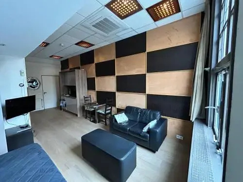 Amazing independent Studio S3 City Centre Dordrecht — 4-Star Luxury Hotel in Dordrecht, Netherlands