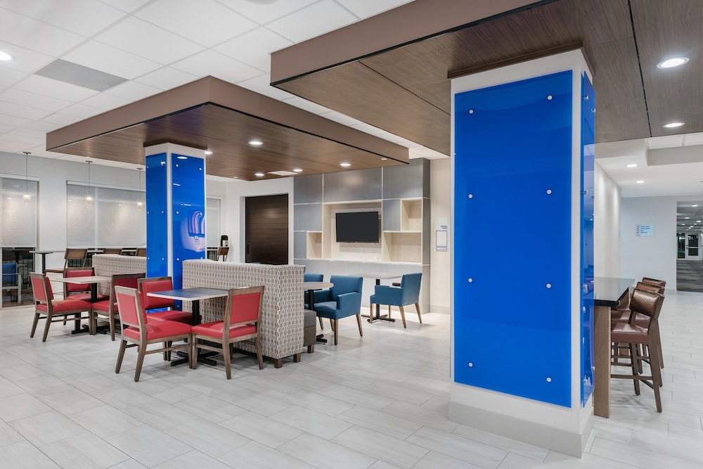 Holiday Inn Express & Suites Sugar Land SE Missouri City by IHG - photo 19