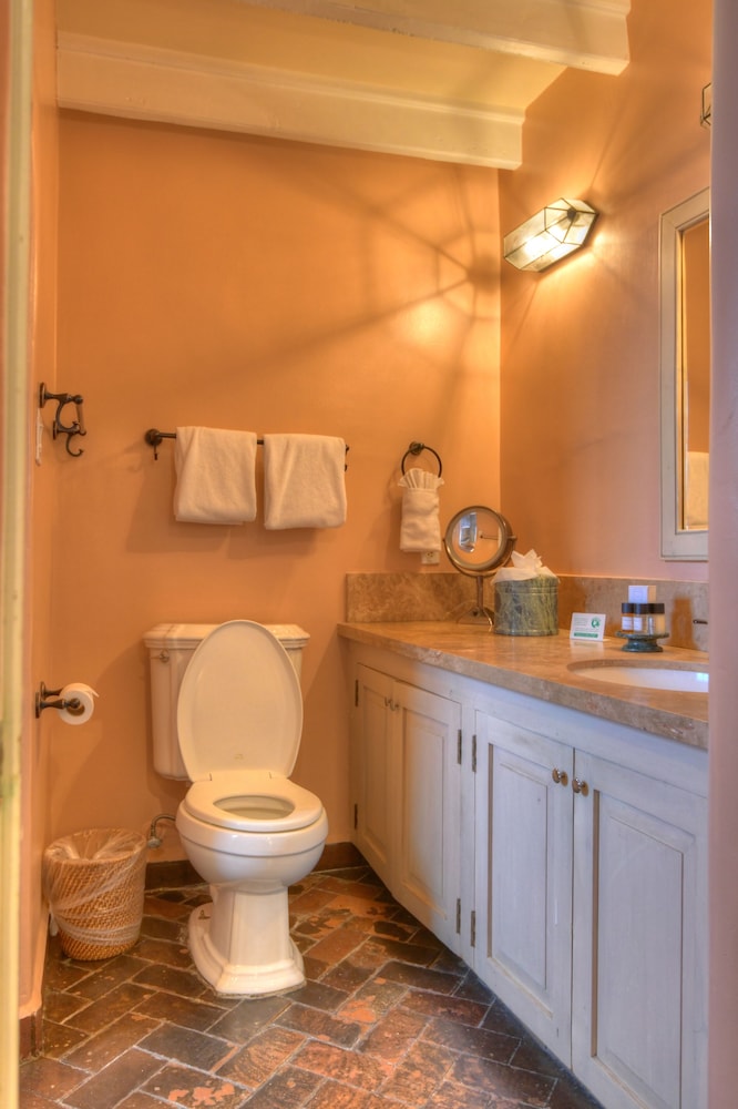 The Inn at Vanessie - photo 50