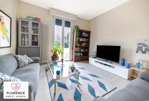 Tommaso Apartment with free parking by Florence Sweet Homes — 4-Star Luxury Hotel in Florence, Italy