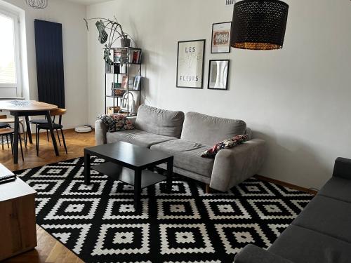 OhMyHome Plac Pięciu Rogów Centrum — 4-Star Luxury Hotel in Warsaw, Poland