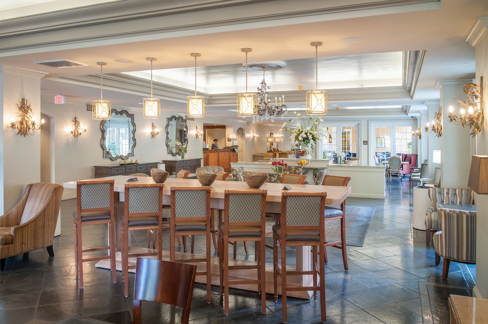 Hampton Inn New Orleans St. Charles Ave. Garden District - photo 6