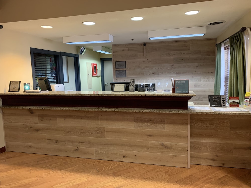 Country Inn & Suites By Radisson Kearney NE - photo 3