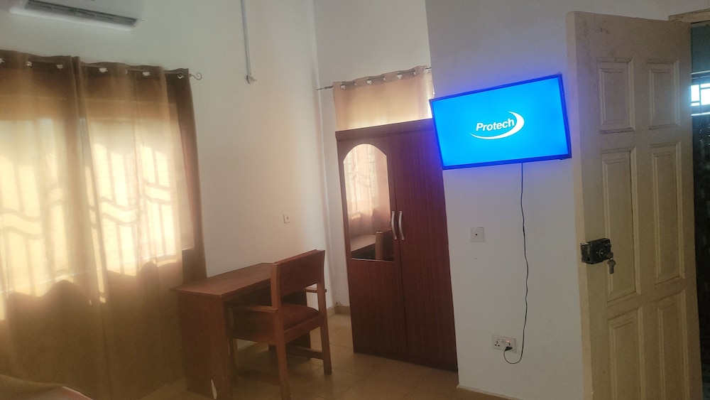 Assembly Hotel Esiama — Axim — photo 3