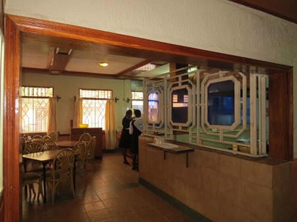 Kings Meat World Hotel — Nyeri — photo 3