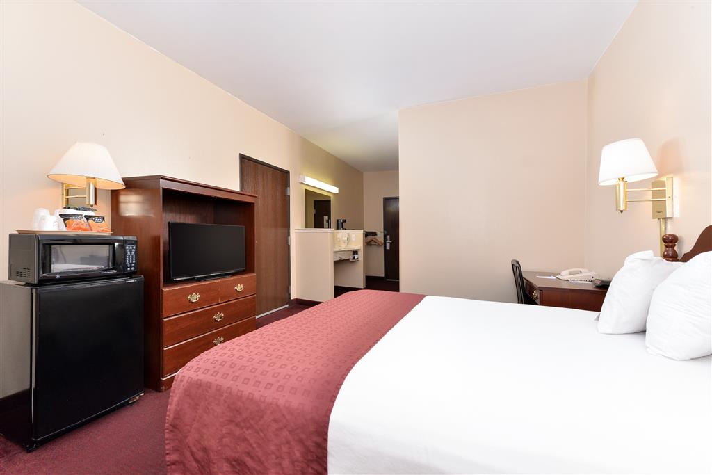 Americas Best Value Inn Somerville - photo 14