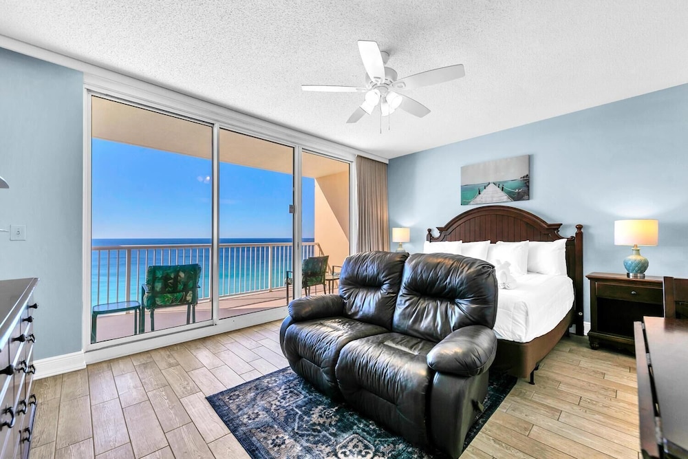 Majestic Beach Towers 1 1412 - photo 12