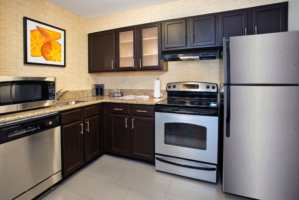 Residence Inn By Marriott Grand Rapids West - photo 21